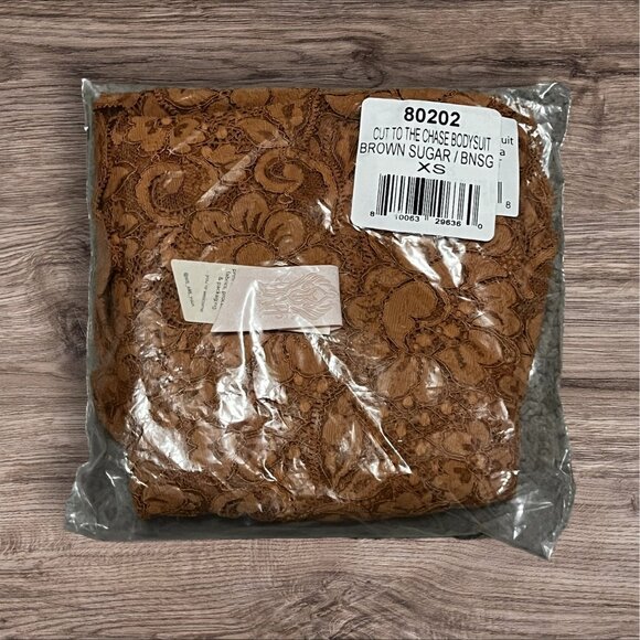 Free People We Are HAH Cut To The Chase Bodysuit Sz Small Womens Brown Lace Ling - Picture 3 of 13